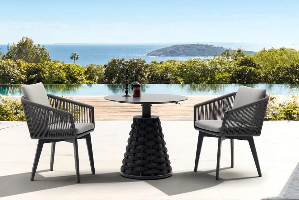 AURA LOUNGE CHAIR thumbnail 5